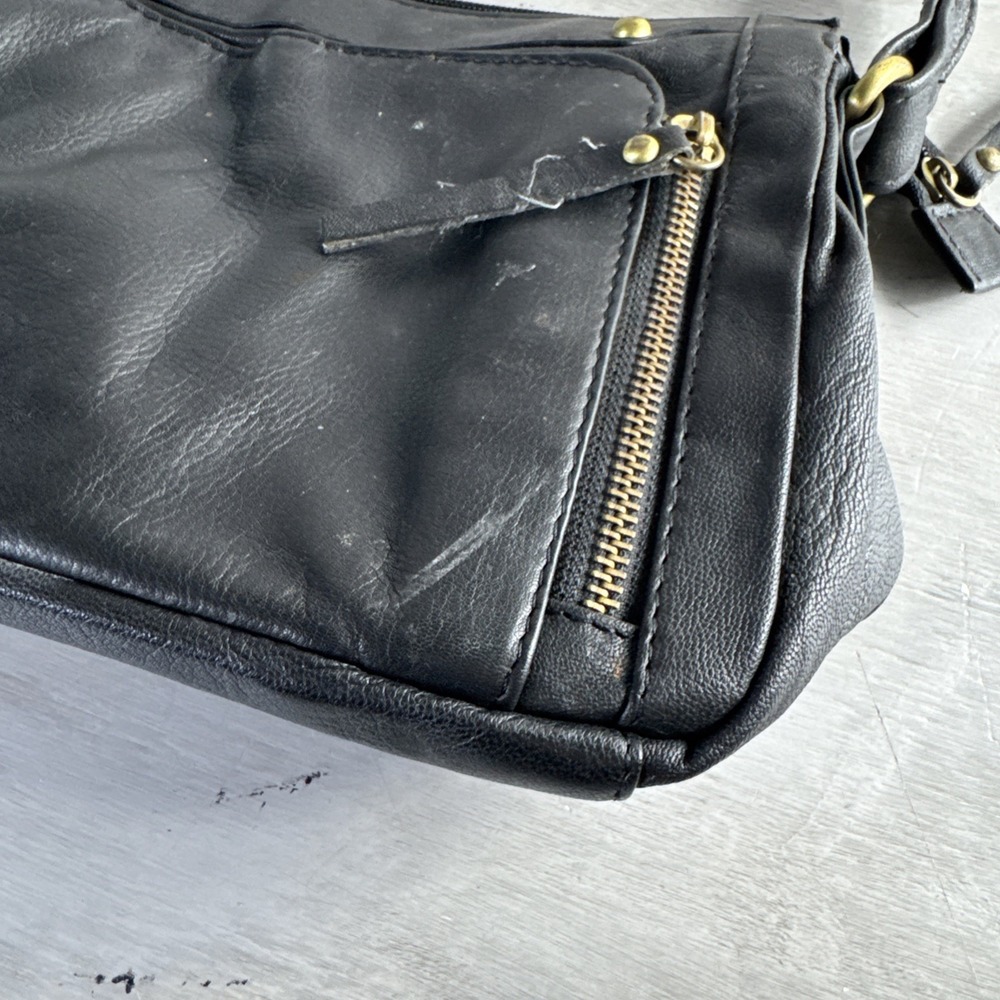 GREAT AMERICAN LEATHERWORKS ~ BLACK CROSSBODY PURSE - Picture 3 of 8